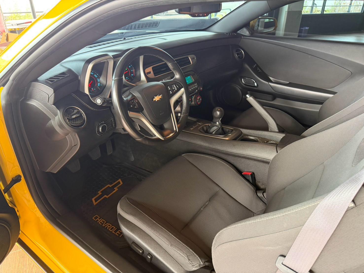 2012 Chevrolet Camaro LT 黄色