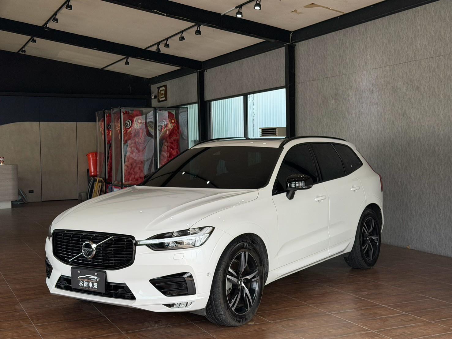 2021 Volvo XC60 B5 R-Design 白