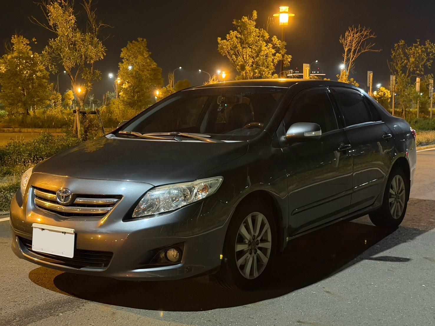 2010 Toyota Altis 1.8 E版 灰