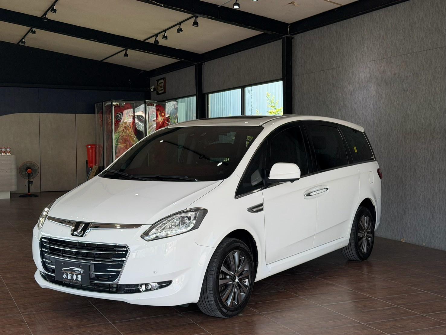2014 Luxgen M7 Turbo 七人座 旗艦版 白